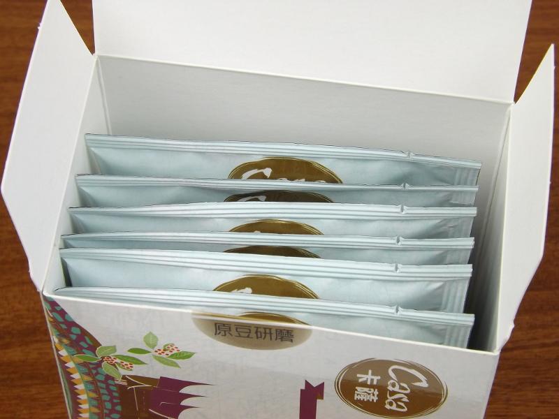 一盒總共六包濾掛式咖啡