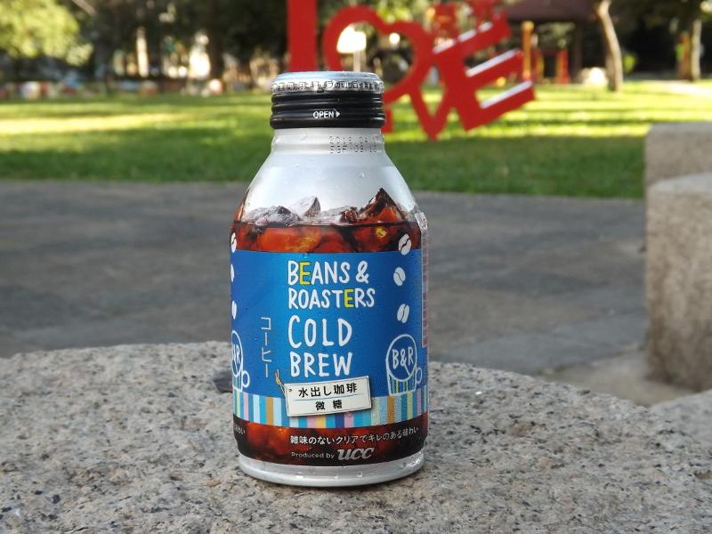 UCC B&R COLD BREW 冷萃咖啡(微甜)的罐子設計