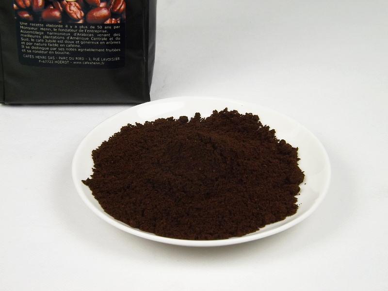 Cafés Henri Jubilé 100% 阿拉比卡研磨咖啡粉特寫