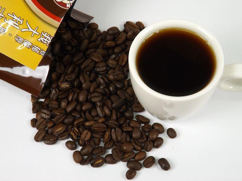 伯朗義大利式咖啡豆沖煮完成